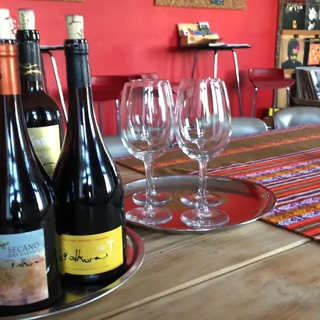 La Ola هِنستهولم