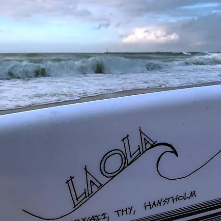 La Ola *